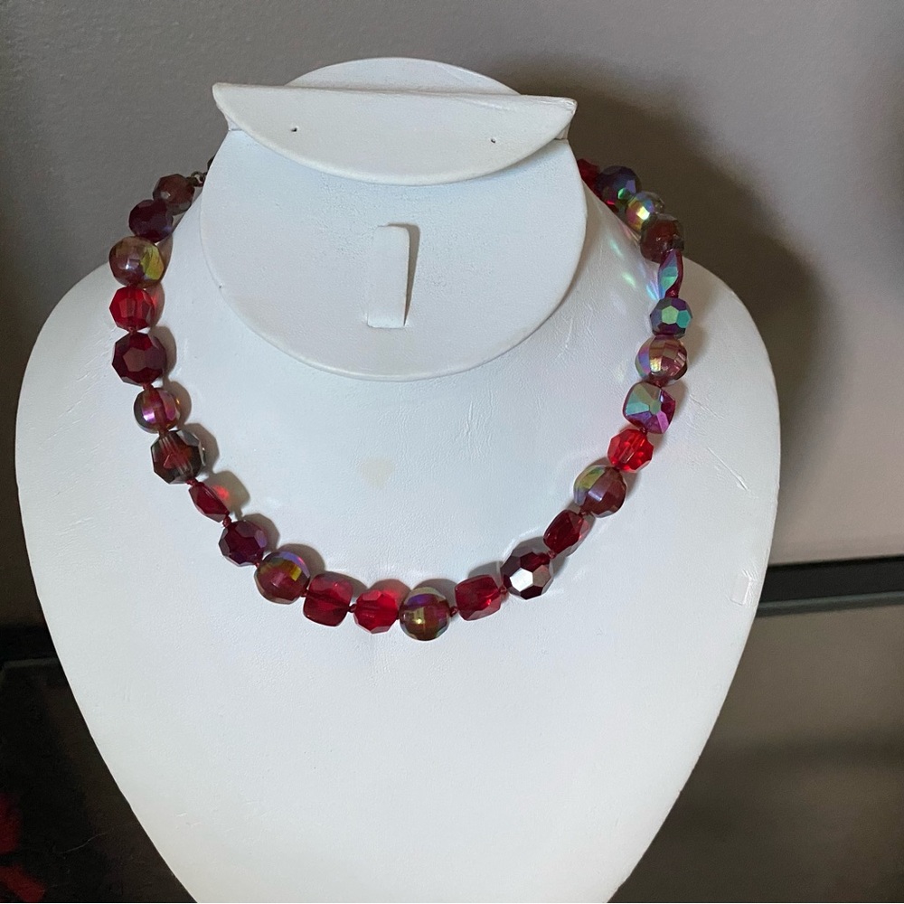 Vintage Bohemian Red Handmade Knot Aurora Borealis Glass Choker Necklace 16,5”